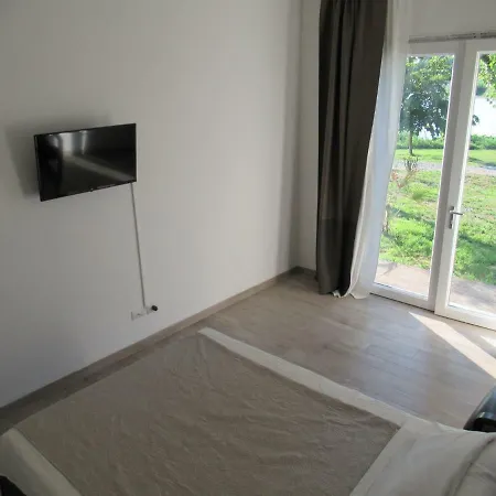 Apartamento In Affitto A Porto Fuori
